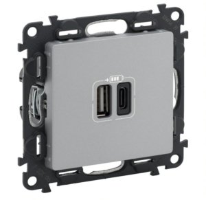 USB dvigubas C + A tipo kištukinis lizdas Valena Life Legrand 753306 (aluminio spalva)