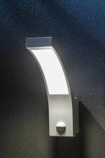 PARIS LED šviestuvas su judesio davikliu (10w, 4000K, 900lm, IP54, juodas) GTV LD-PAR10W40-10